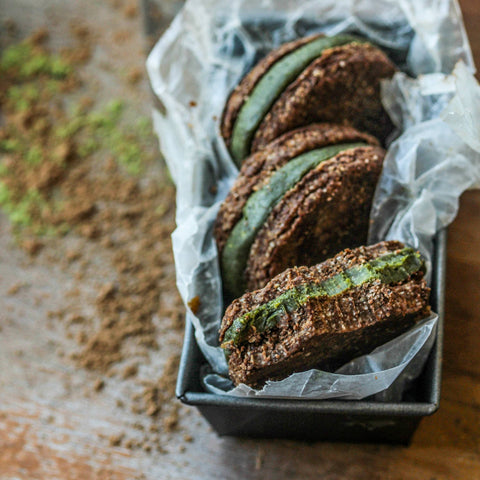 WELLECO CHOCOLATE ALMOND COOKIES WITH CASHEW CREME FILLING RECIPE